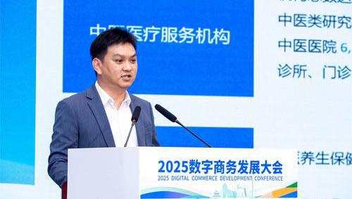 罗麦观薇智能携“最强大脑”亮相服贸会