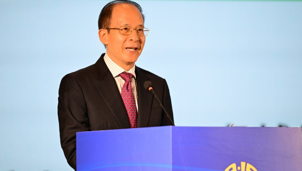 如新李潮东：以新质生产