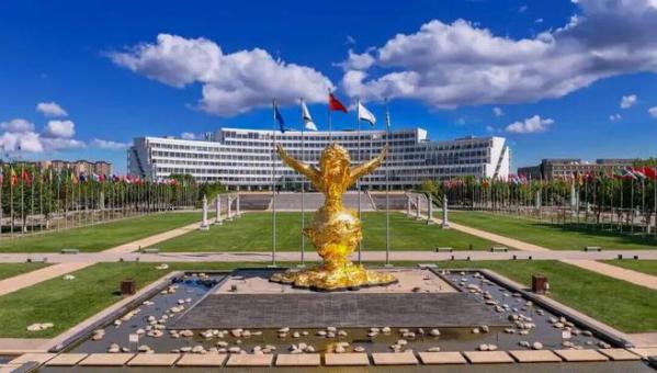 &nbsp;&nbsp;&nbsp;&nbsp;在“健康中国”上升为国家战略、大健康产业迎来黄金发展期的时代背景下...